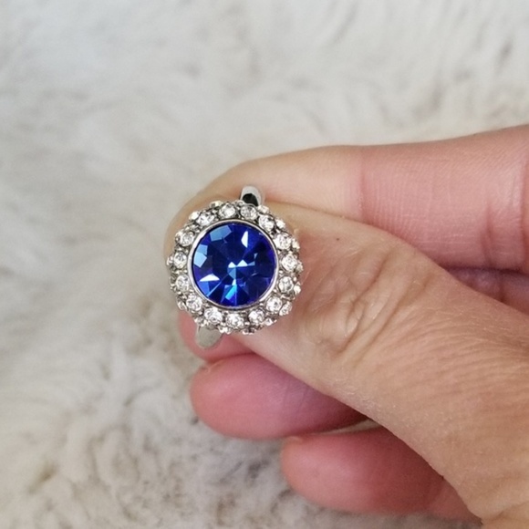 💋5 for $49 • NEW AUSTRIAN CRYSTAL & GEMSTONE RING - Picture 3 of 5